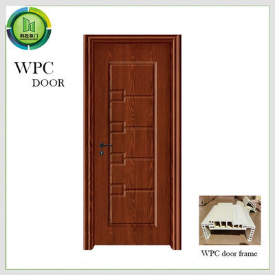 अच्छी कीमत आर्द्रता प्रतिरोधी WPC लकड़ी का दरवाजा 45 मिमी मोटाई अग्नि प्रतिरोधी बेडरूम उपयोग ऑनलाइन